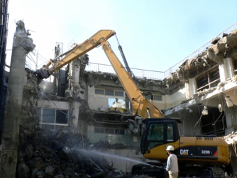 L-PROBOの作業風景2