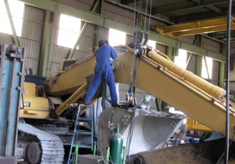 建設機械修理　―　修理・メンテナンスの仕事